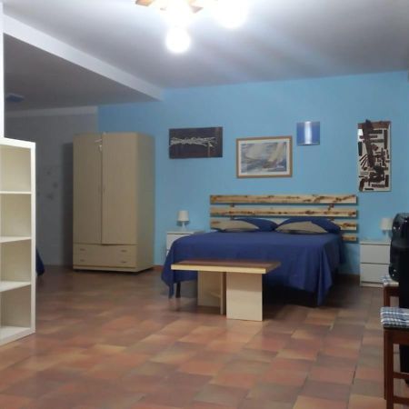 B&B Stars And Stripes Monopoli Extérieur photo